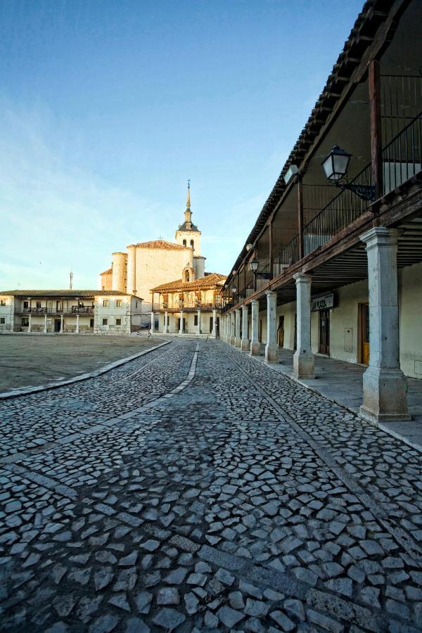 Alojamiento Colmenar De Oreja Plaza Mayor Екстер'єр фото